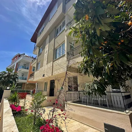 Daire Sunny Escape, Just 400m From The Antalya